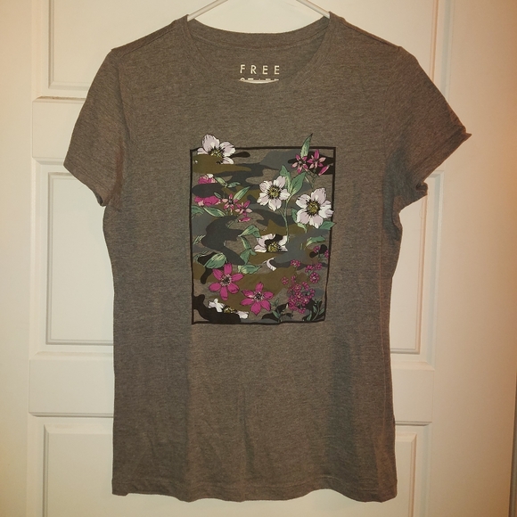 Free State Tops - Aeropostale free state tee LIKE NEW